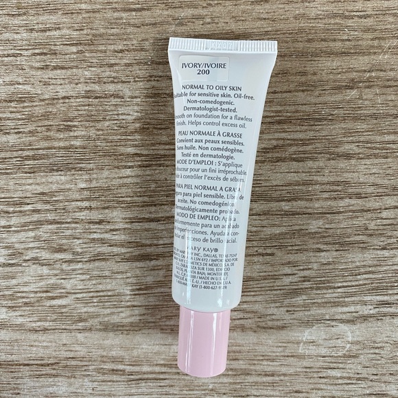 Mary Kay Medium Coverage Foundation Ivory 200 NWT - Picture 5 of 5